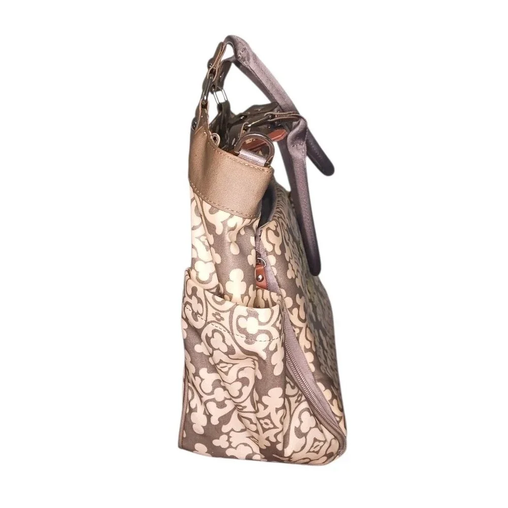 Petunia Pickle Bottom City Carry All Diaper Bag Tote & Removable Changing Pad